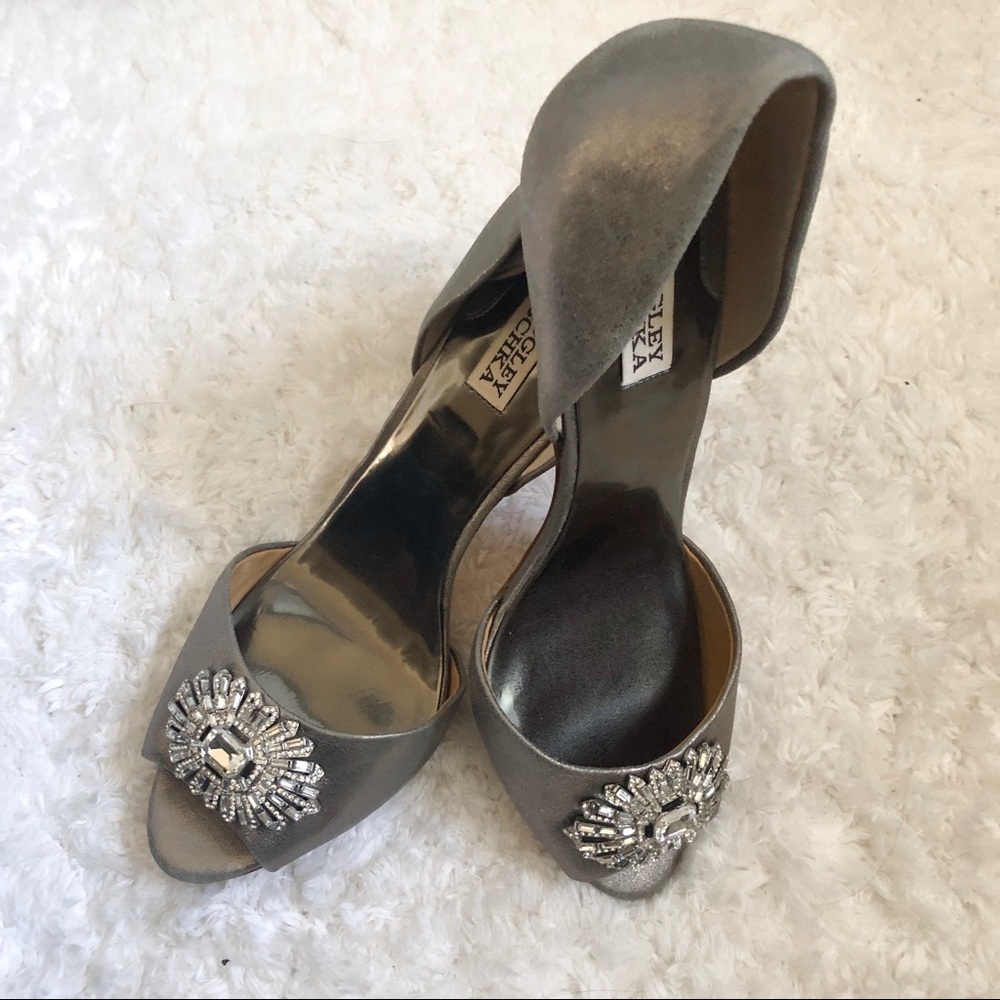 Badgley Mischka Heels Size 10